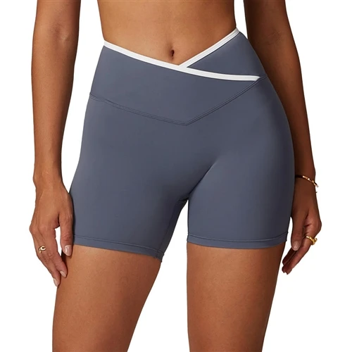 How Layered 2-in-1 Shorts Dominate Women’s Activewear Market